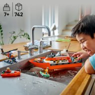 60504 LEGO® City pakrantės gelbėtojų kateris ir sraigtasparnis
