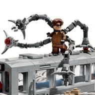 76321 LEGO® Super Heroes Marvel Žmogaus voro ir Daktaro Aštuonkojo kova metro