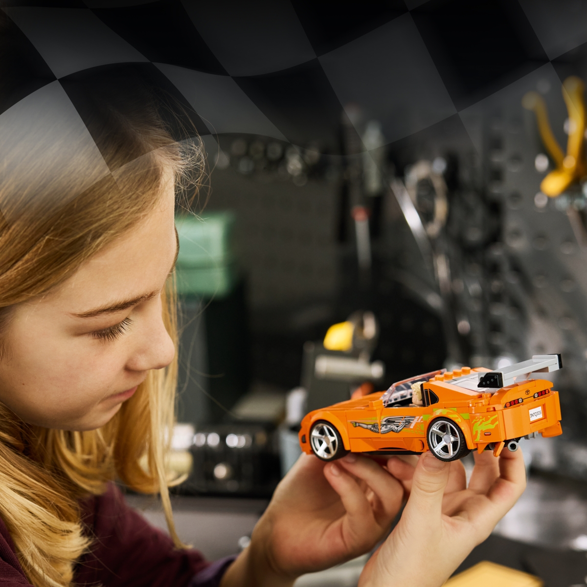 77260 LEGO® Speed Champions Greiti ir įsiutę Toyota Supra MK4