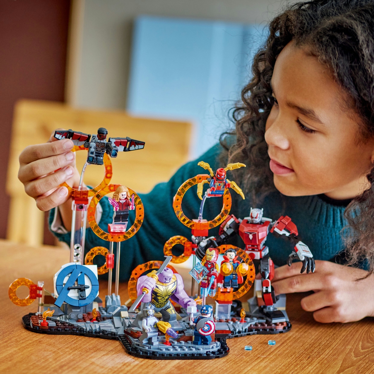 76323 LEGO® Super Heroes Marvel Keršytojai. Pabaiga lemiamas mūšis