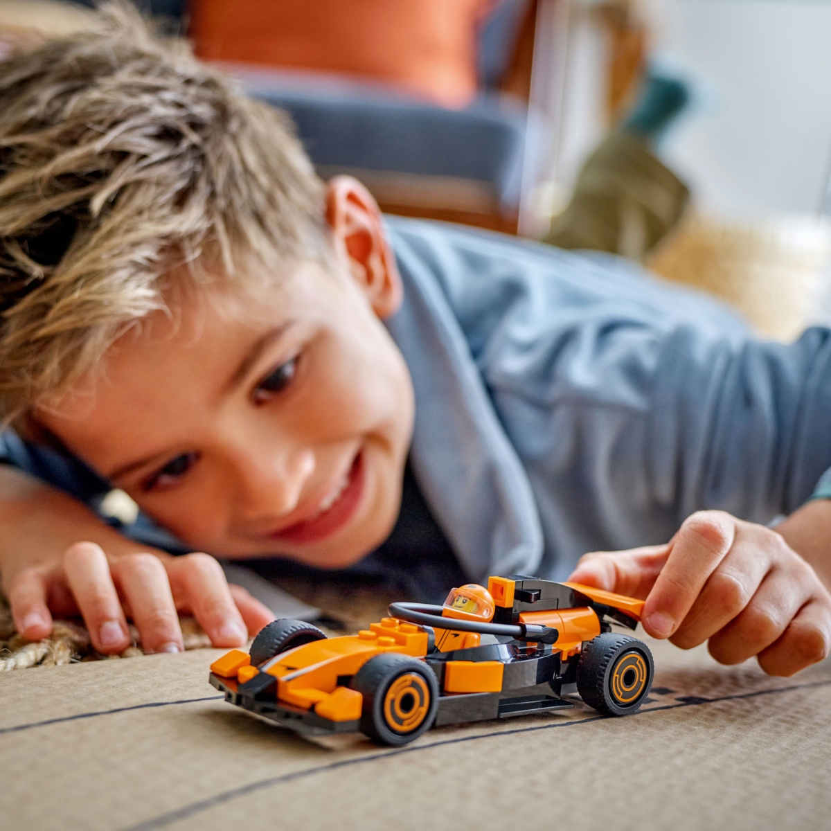 60442 LEGO® City Project Alicia 2025 F1® vairuotojas su McLaren