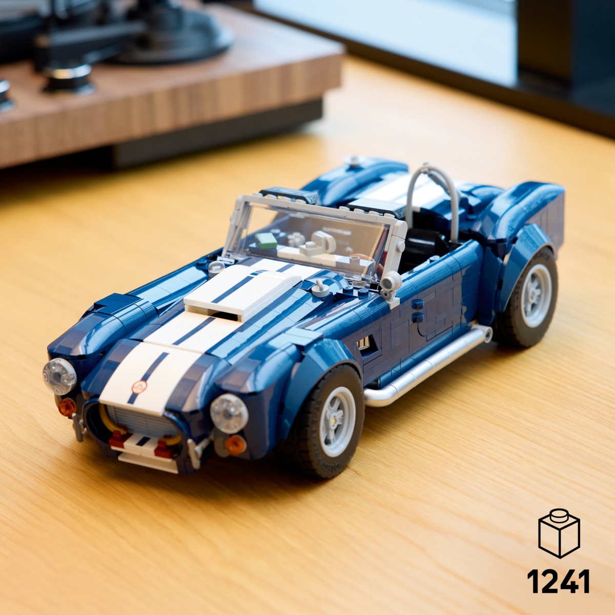 10357 LEGO® Icons Shelby Cobra 427 S/C | Kolekciniai LEGO ir