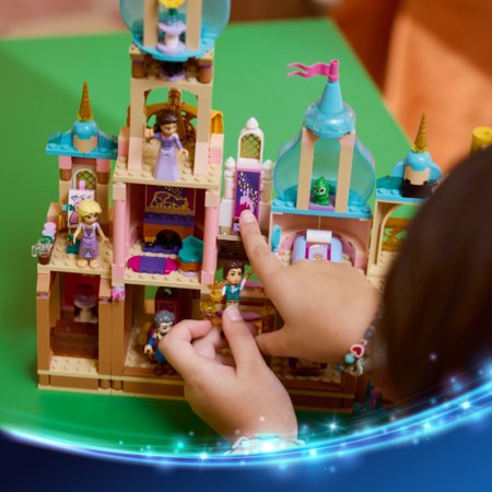 43297 LEGO® ǀ Disney Princess Auksaplaukės pilis 