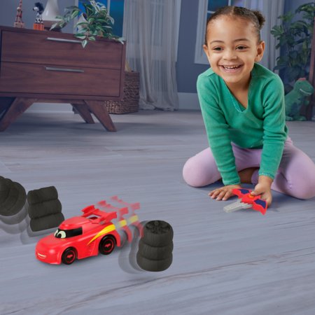 FISHER PRICE Batwheels mašinėlė su paleidimo raktu, HRJ53 