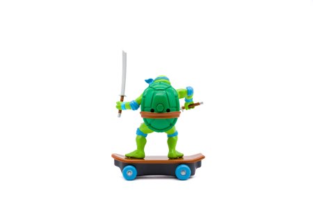 TMNT figūrėlė su riedlente Sewer Shredders Leonardo, 71021 71021