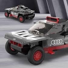RASTAR 1:30 surenkamas automodelis Audi RS Q e-tron, 10120 