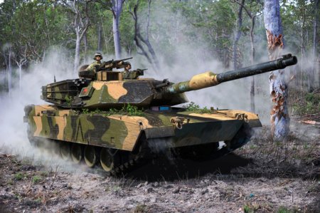 REVELL modelis M1A1 AIM(SA)/ M1A2 Abrams, 63346 
