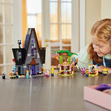 75583 LEGO® Despicable Me Pakalikų ir Gru šeimos namas 
