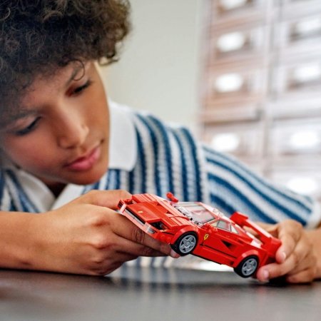 76934 LEGO® Speed Champions Superautomobilis Ferrari F40 