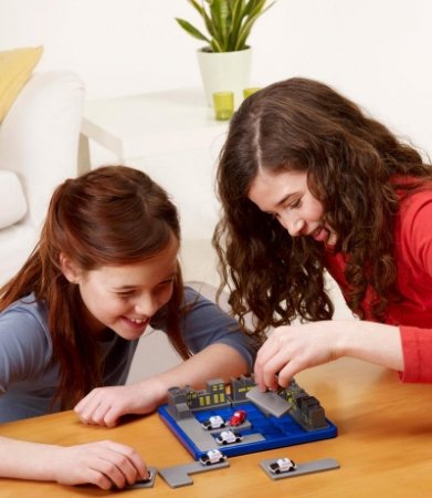 SMART GAMES žaidimas Kelių policijos postas, SG250 