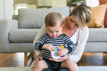 BABY EINSTEIN muzikinis žaislas Take Along Tunes, 30704 