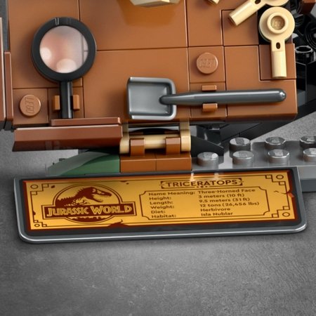 76969 LEGO® Jurassic World™ Dinozaurų fosilijos: triceratopso kaukolė 