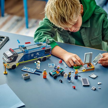 60418 LEGO® City Policijos Mobiliosios Nusikaltimų Tyrimo Laboratorijos Sunkvežimis 