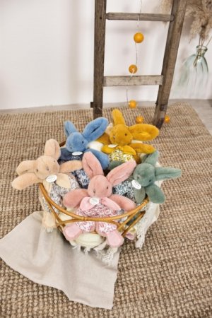 DOUDOU ET COMPAGNIE miego žaislas triušis, baltas 18cm, DC4190 