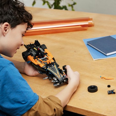 42169 LEGO® Technic NEOM McLaren Formula E Race Car 