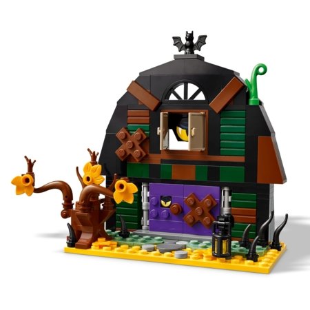 40721 LEGO® Merchandise Helovino daržinė 