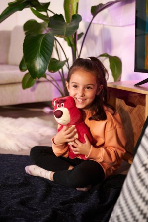 SIMBA Disney pliušinis žaislas Lotso su lazdele, 25cm, 6315870586NPB 