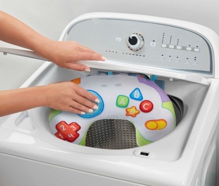FISHER-PRICE pagalvėlė „Žaidimų pultelis“, HGB89 HGB89