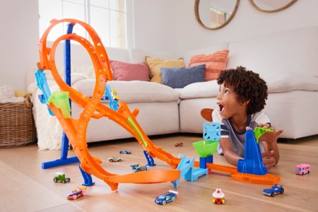 HOT WHEELS Vertikalus aštuonetas, HMB15 