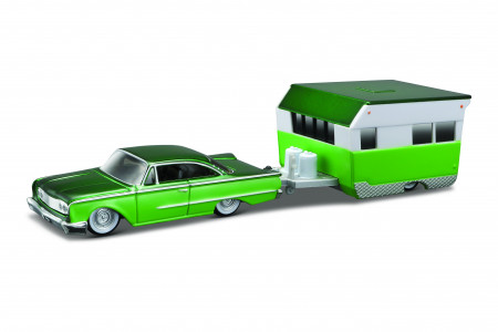 MAISTO DIE CAST 1941 automobilis su kelionine priekaba Tow and Go 1:64 asort, 15368 15368