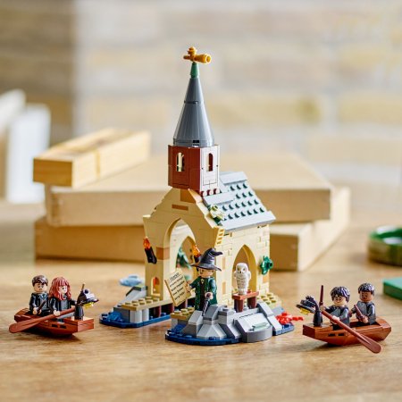 76426 LEGO® Harry Potter™ Hogvartso pilies valčių prieplauka 