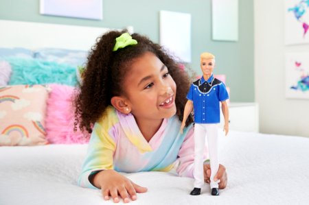 BARBIE Kenas madistas baltomis kelnėmis, HRH25 