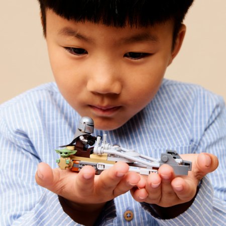 75436 LEGO® Star Wars™ Mandaloriečio ir Grogu greitaeigis motociklas 