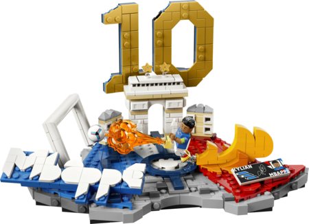 43013 LEGO® Editions Kylian Mbappé – svarbiausi futbolo įvykiai 