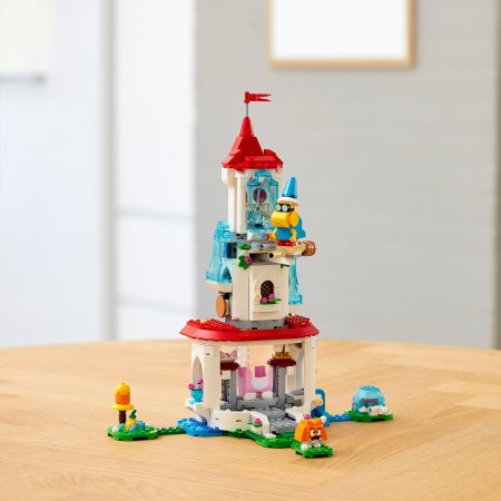 71407 LEGO® Super Mario Persikutės katės kostiumas ir ledo bokštas 71407