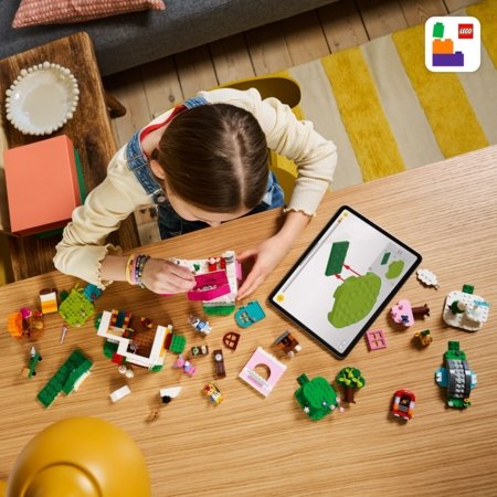 77057 LEGO® Animal Crossing™ Kūrybiniai namai: smagūs metų laikai 