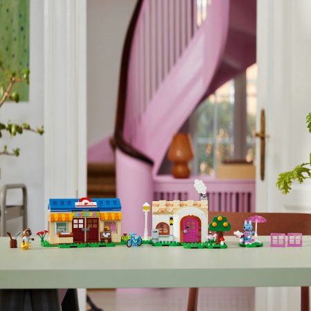77050 LEGO® Animal Crossing™ Nook's Cranny ir Rosie nameliai 