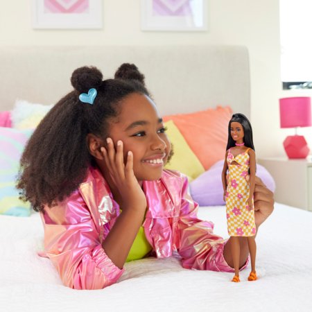BARBIE madistė geltona suknele, HYT91 