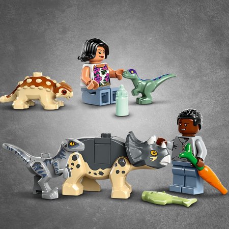 76963 LEGO® Jurassic World Dinozauriukų Gelbėjimo Centras 