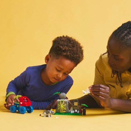 11199 LEGO® Spidey Gelbėjimas su Voriuko komandos dinozauro formos visureigiu 