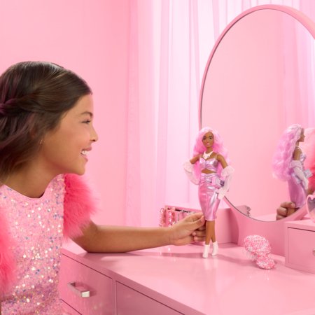BARBIE Deluxe Fashionistas lėlė rožiniais plaukais, HYV25 