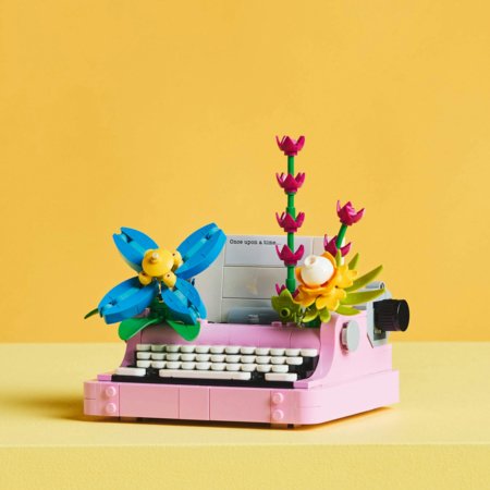 31169 LEGO® Creator Rašomoji mašinėlė su gėlėmis 