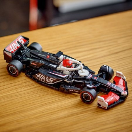 77250 LEGO® Speed Champions Lenktyninis automobilis MoneyGram Haas F1® Team VF-24 