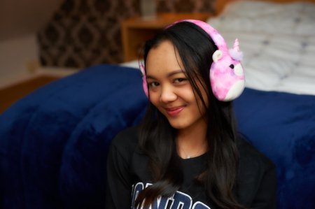 SQUISHMALLOWS pliušinės Bluetooth ausinės Lola, HMSQMBT-LOLA 
