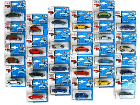MAISTO DIE CAST automodelis FM pakabinamas asort.15044 15044