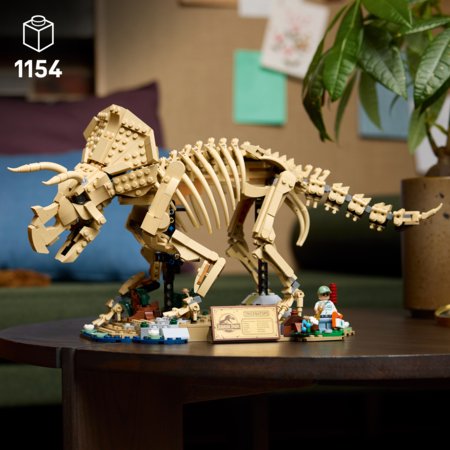 77985 LEGO® Jurassic World Dinozaurų fosilijos: triceratopsas 