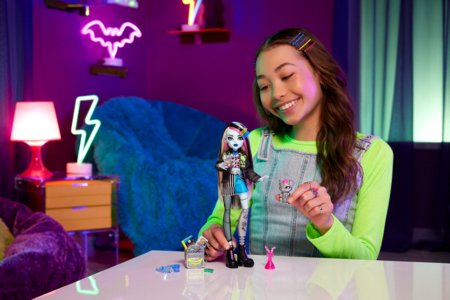 MONSTER HIGH lėlė Frenkė, HXH73 