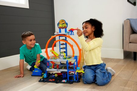 HOT WHEELS rinkinys – Mega garažas su kilpomis, JBM74 