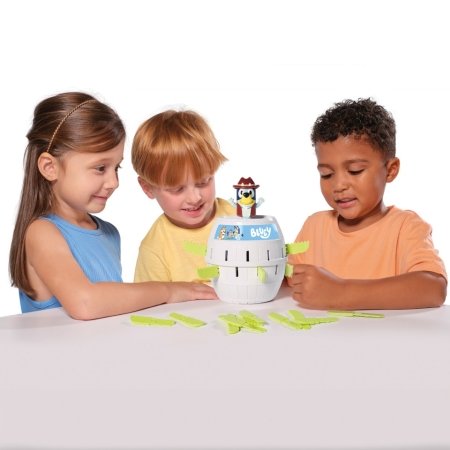 TOMY GAMES žaidimas Pop Up Bluey, T73659 