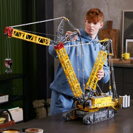 42146 LEGO® Technic Vikšrinis kranas „Liebherr LR 13000“ 42146