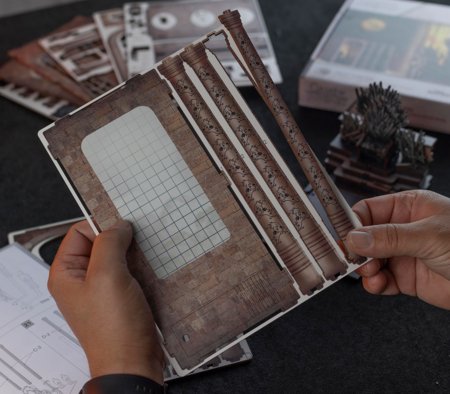 REVELL modelis Iron Throne - House of the Dragon: Tiny Adventures Handmade miniature worlds to assemble, 00531 