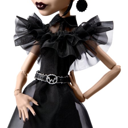 MONSTER HIGH X WEDNESDAY lėlė Trečiadienė juoda suknele, HXJ03 