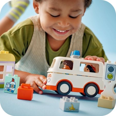 10447 LEGO® DUPLO® Town Greitoji pagalba ir vairuotojas 