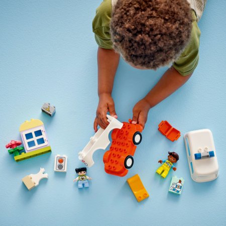 10447 LEGO® DUPLO® Town Greitoji pagalba ir vairuotojas 
