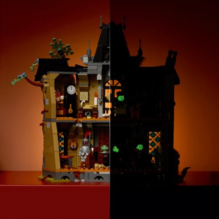 11383 LEGO® Icons Merės dvaras 