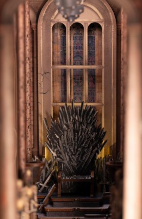 REVELL modelis Iron Throne - House of the Dragon: Tiny Adventures Handmade miniature worlds to assemble, 00531 